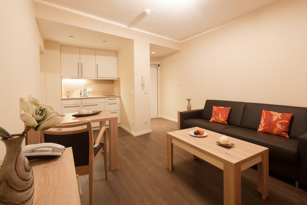 Gda Hotel Am Schlosspark Bad Homburg vor der Hoehe Phòng bức ảnh