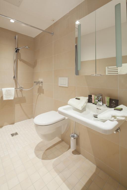 Gda Hotel Am Schlosspark Bad Homburg vor der Hoehe Phòng bức ảnh