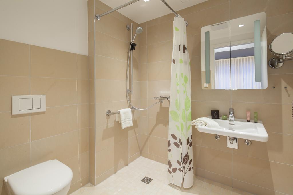 Gda Hotel Am Schlosspark Bad Homburg vor der Hoehe Phòng bức ảnh