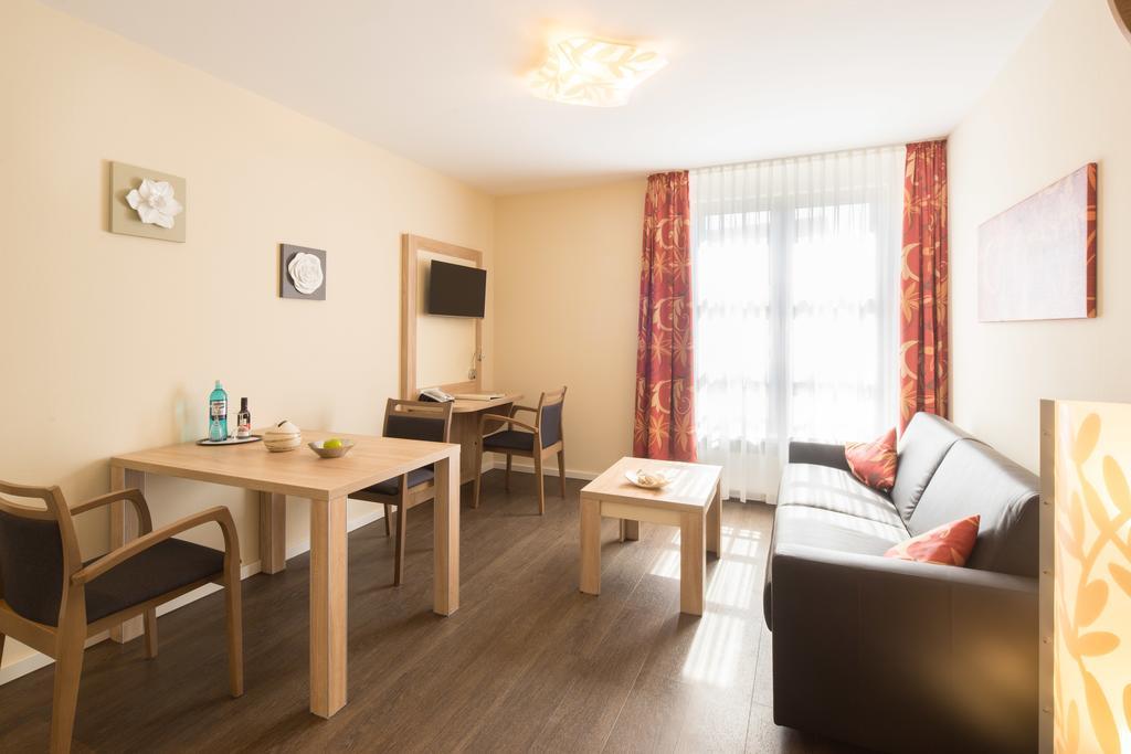Gda Hotel Am Schlosspark Bad Homburg vor der Hoehe Ngoại thất bức ảnh
